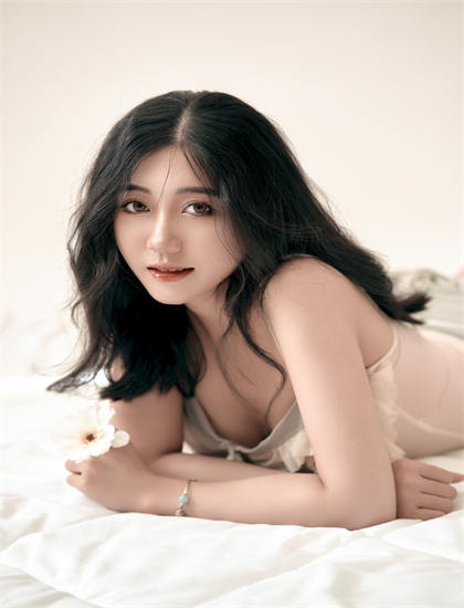 《丛林怪兽》主角心理分析：角色塑造与成长轨迹