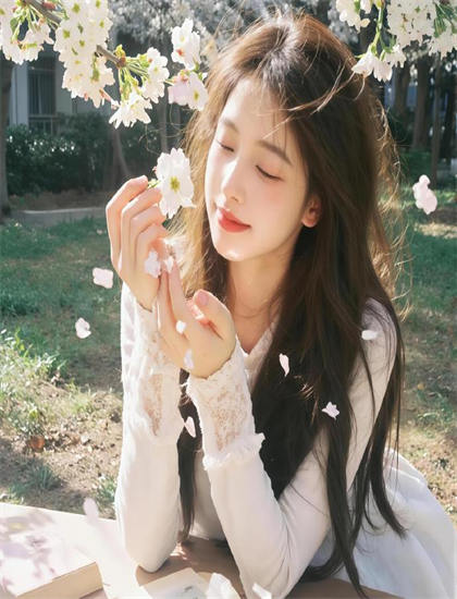 技术解析：电影强袭魔女501部队出发！的摄影技术 艺术与技术的完美融合 为观众带来全新视觉体验